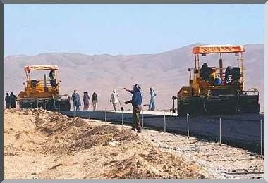 india-afghanistan-building-roads.jpg