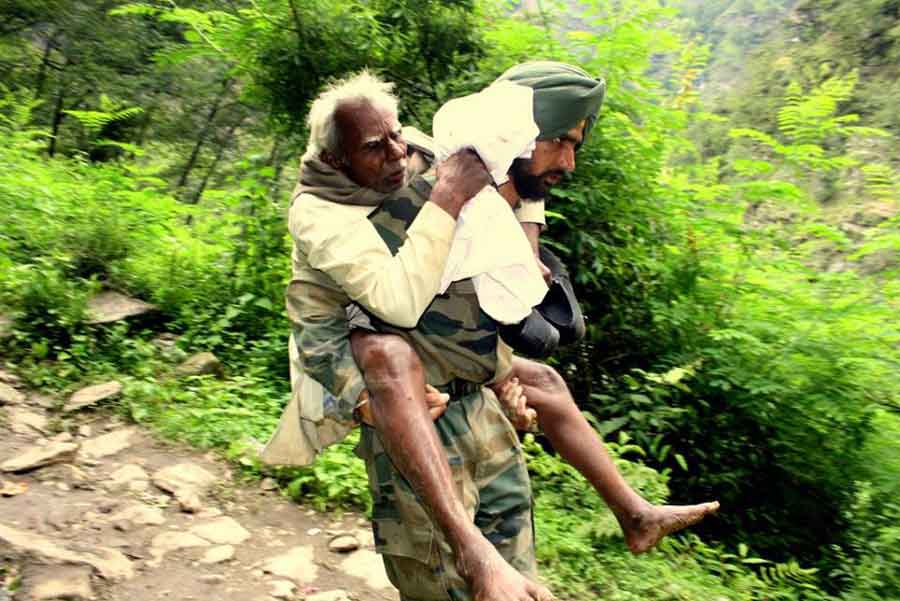 Indian_Army_Uttrakhand_Badrinath_tsunami_4.jpg