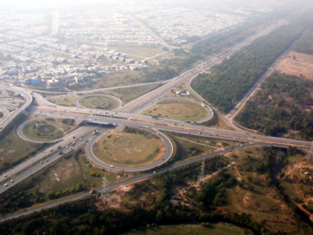 Faizabad_flyover.jpg