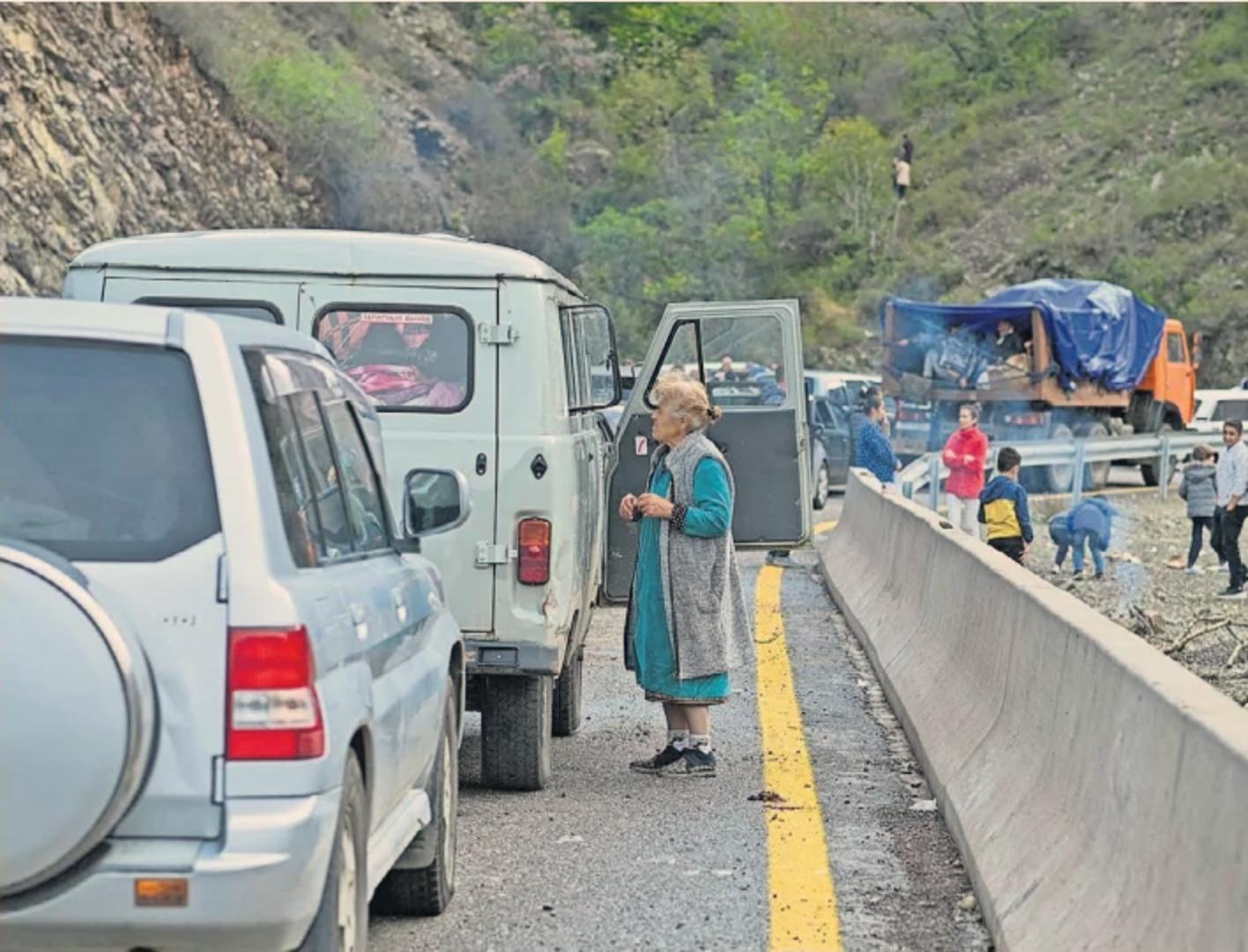 Exodus: refugees fleeing NagornoKarabakh queue at Armenia’s border this week