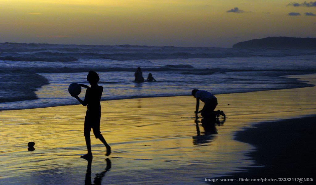 Ganapatipule-Beach.jpg