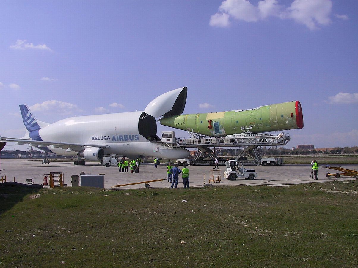 airbus_beluga_05.jpg