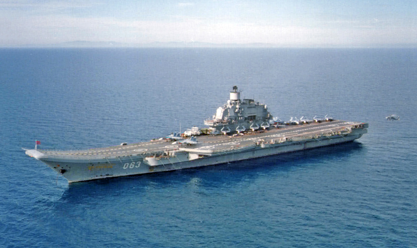 Russian_aircraft_carrier_Kuznetsov.jpg