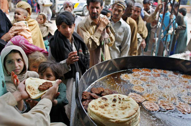 The+Poor+People+of+Pakistan.jpg