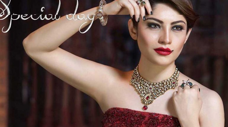 Neelam-Muneer-Khan-770x430.jpg