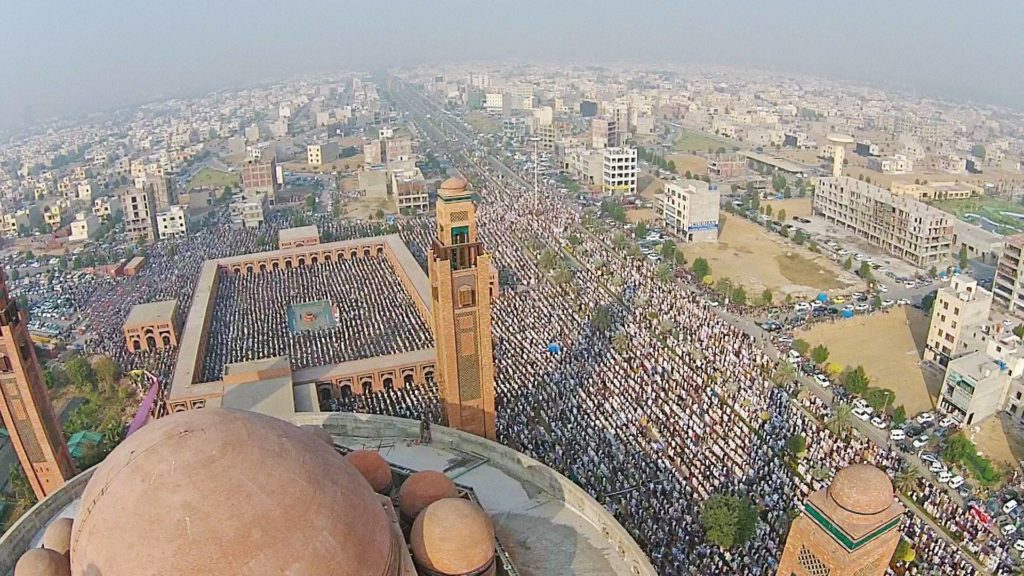 Grand-Jamia-Masjid-Bahria-Town-Lahore.jpg