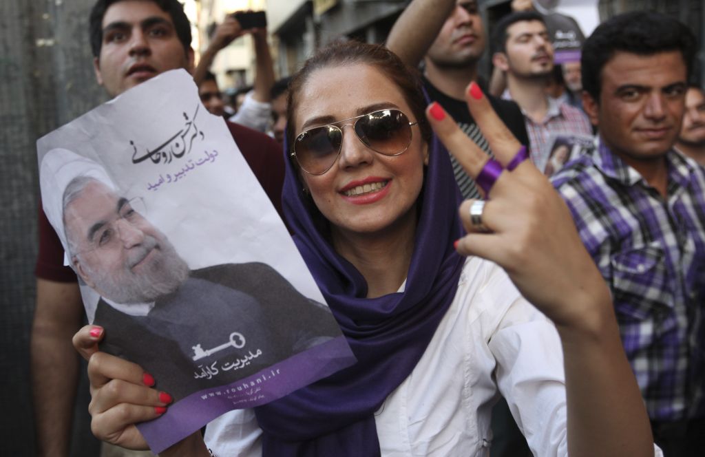 Mideast-Iran-Election_Horo-23.jpg