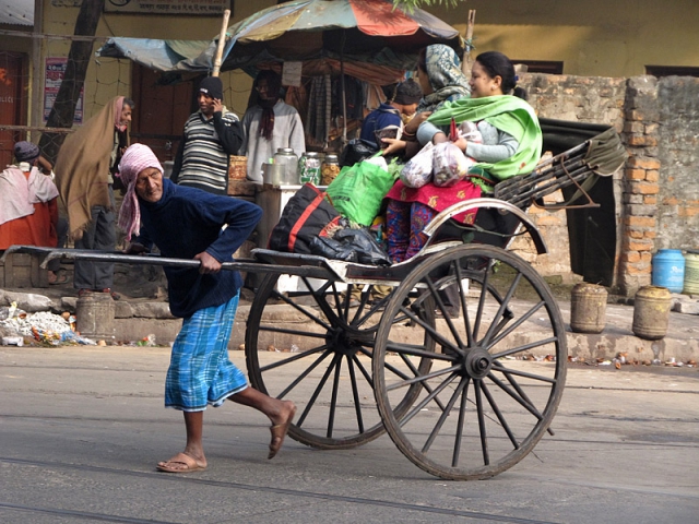 08-pulled-rickshaw-02w.jpg