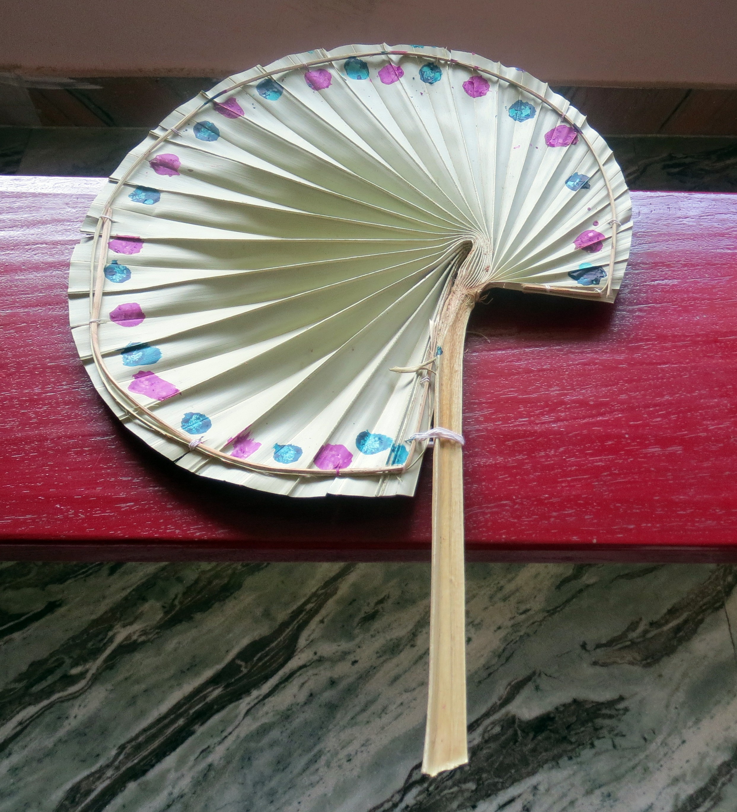 Handmade_fan_-palm_leaf.jpg