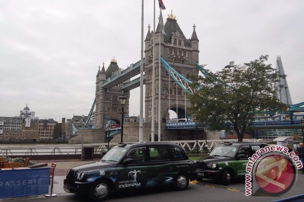 20161022taxi-london.jpg