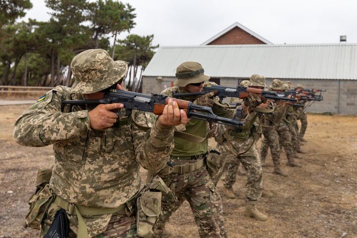 DDU-20220815-013-Ukraine-Soldiers-Training-0204-660x440.jpeg