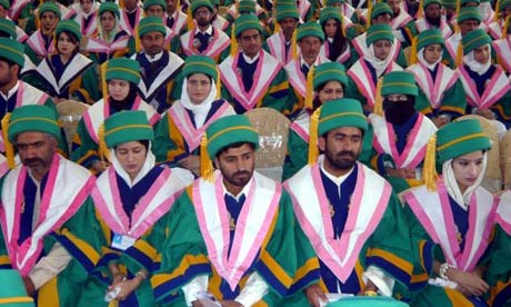 Pakistan-students-006.jpg